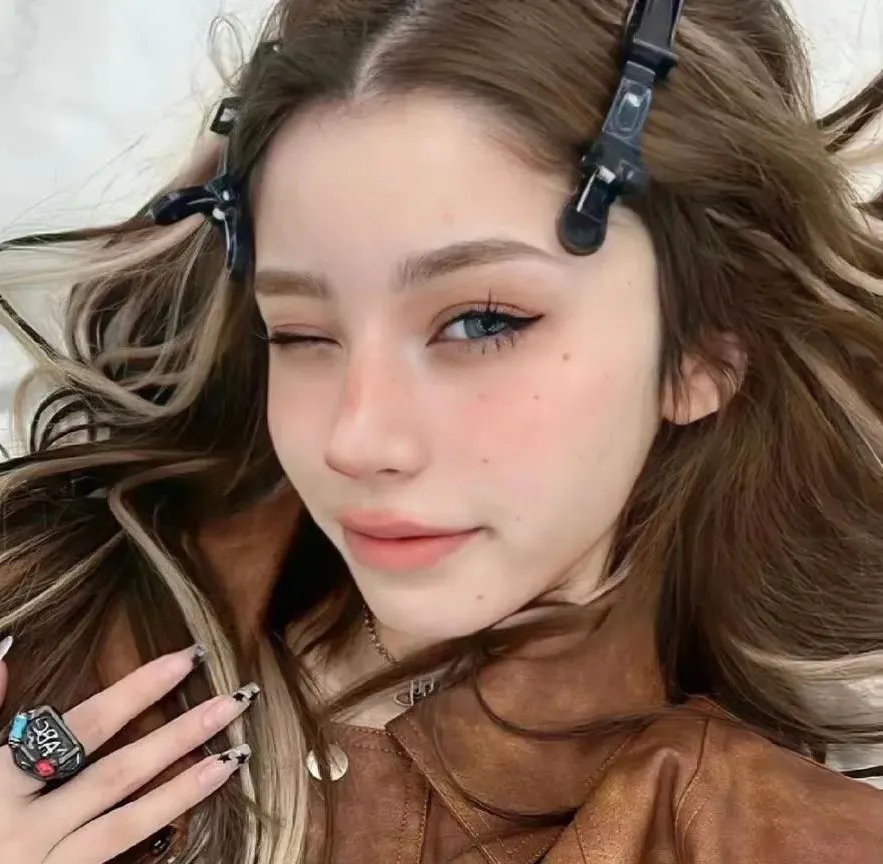 走出监狱的女人
